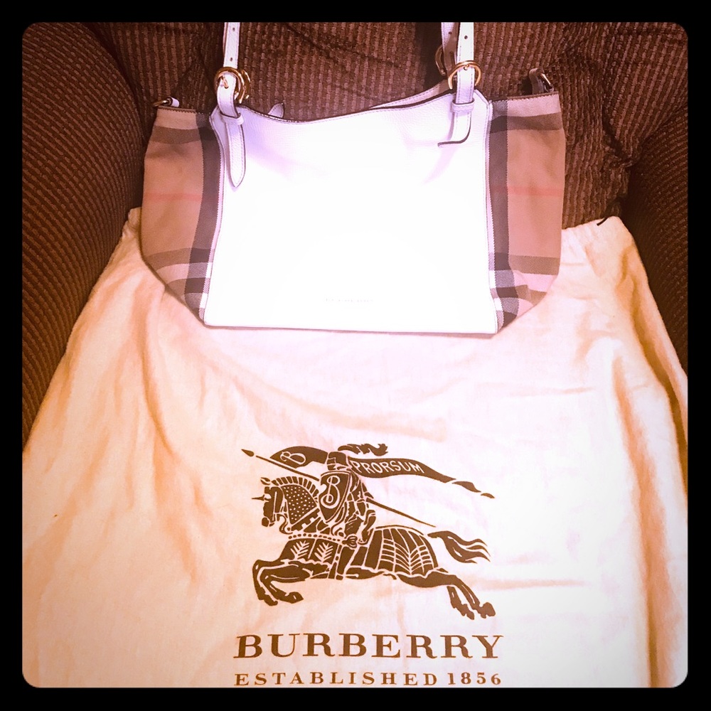 Burberry Purse